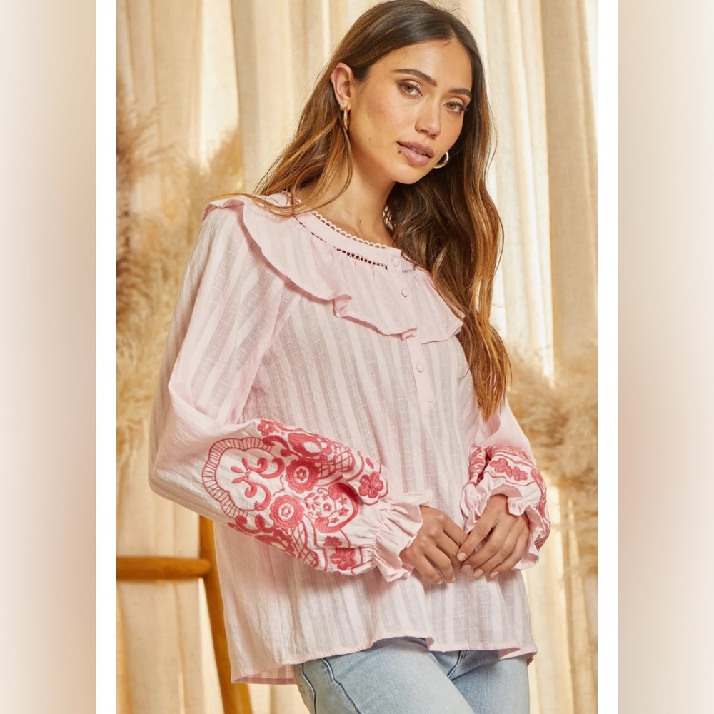 Savanna Jane Light Pink Blouse with Red Embroidery new no tag never used